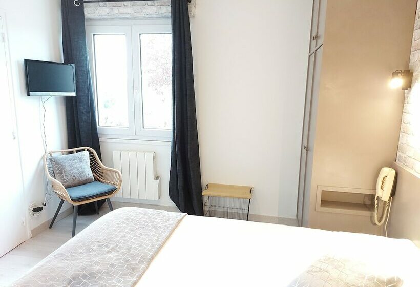 Номер Стандарт, Logis Hôtel Vannes Nord Le Clos Des Hortensias