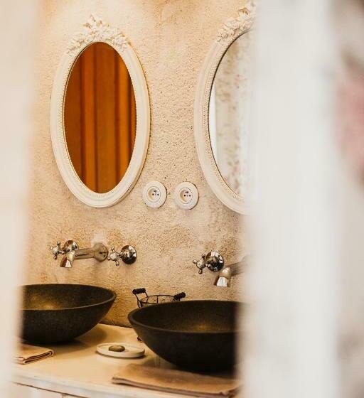 Номер Стандарт, Demeure De La Carmine, Sejour Bien Etre D Exception, Piscine, Hammam, Champagne