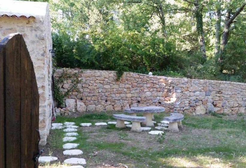 Номер Стандарт, Le Donjon Des Combes Et Son Spa
