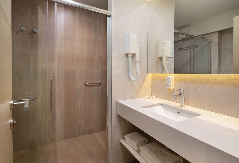 غرفة سوبيريور ذات إطلالة جانبية على البحر, Tamaris