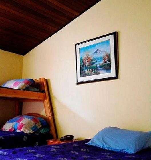 اتاق خانوادگی, Casa Posada Amelia