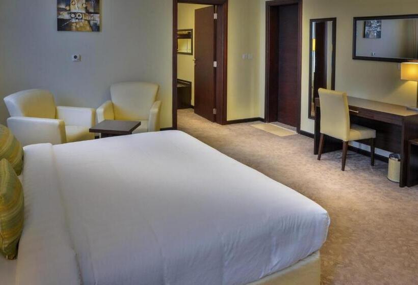 استودیو استاندارد با تخت کینگ, Golden Ocean