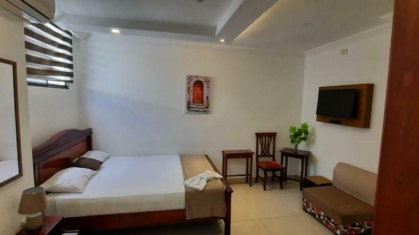 Quarto Estandar, Hostal Perla Real Inn