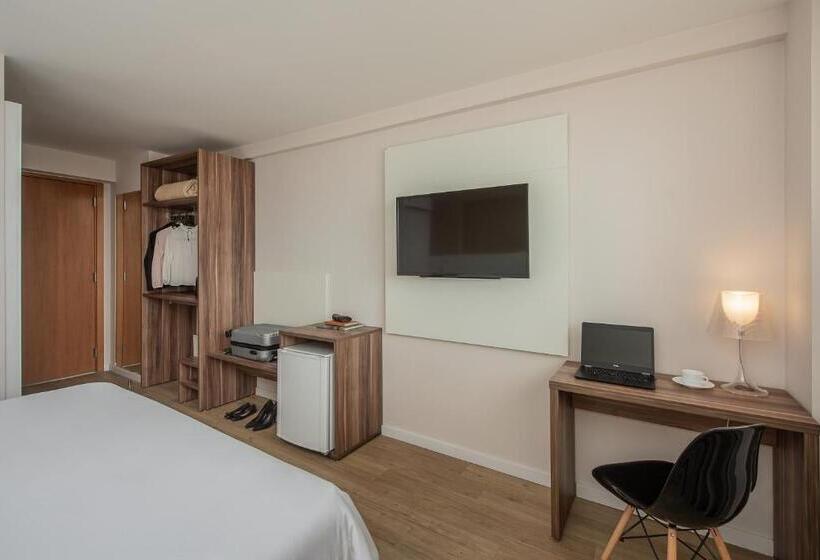 חדר דלוקס, Intercity Curitiba Centro Civico