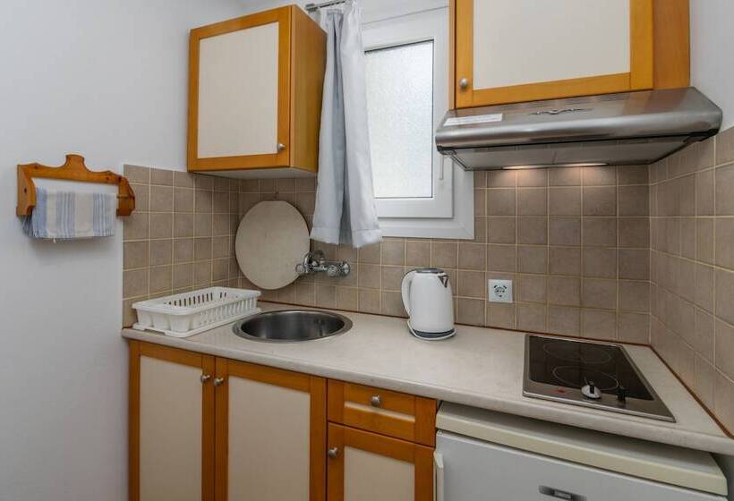 1 Yatak Odalı Daire, Tilemachos Rooms & Studios