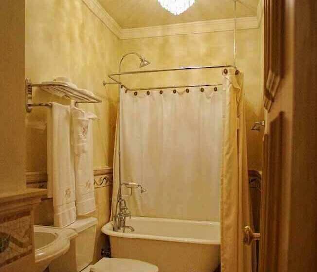 חדר סטנדרט, The Hotel Magnolia