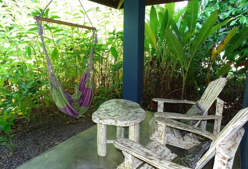 Дом 2 Спальни, Indigo Yoga Surf Resort