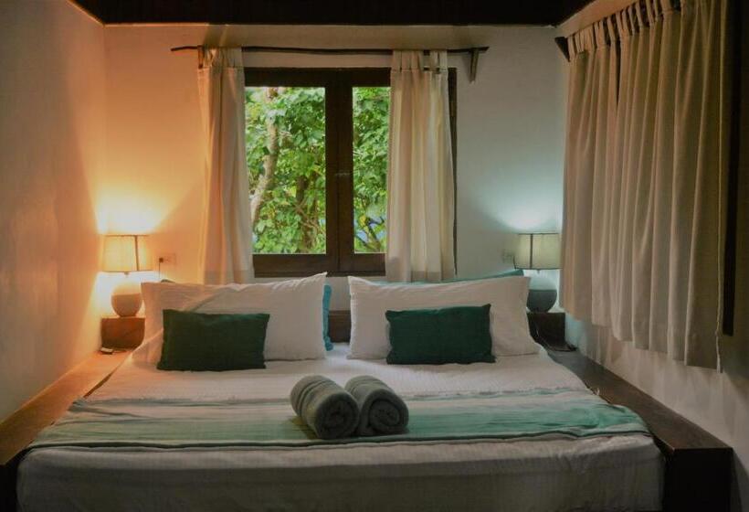 בית, 3 חדרי שינה, Indigo Yoga Surf Resort