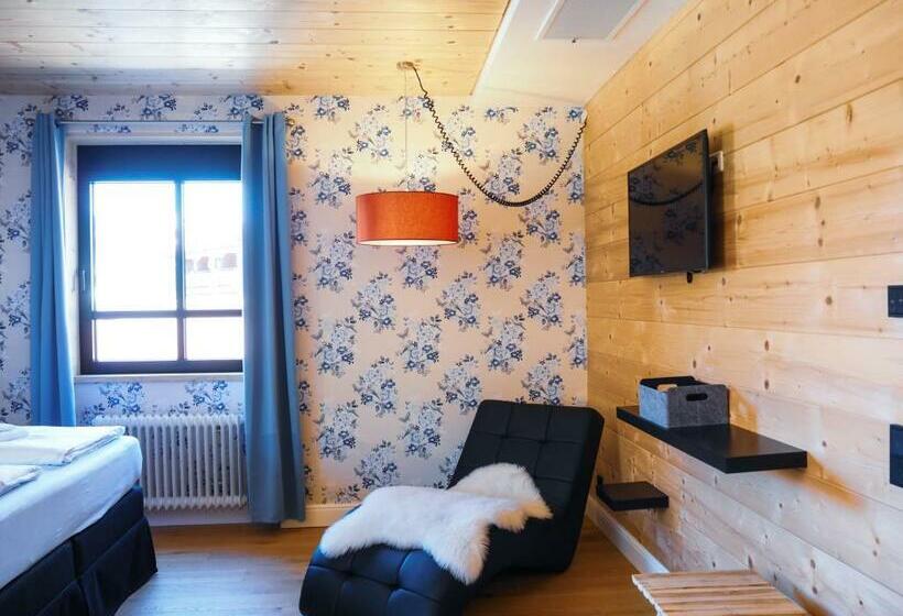 غرفة ديلوكس سرير كينج, Alpenliebe Design