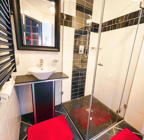 غرفة قياسية, Alpenliebe Design