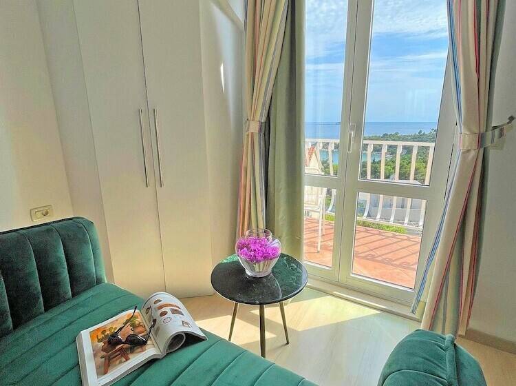 带海景及2个卧室的复式公寓, Studio Apartment Andrijana