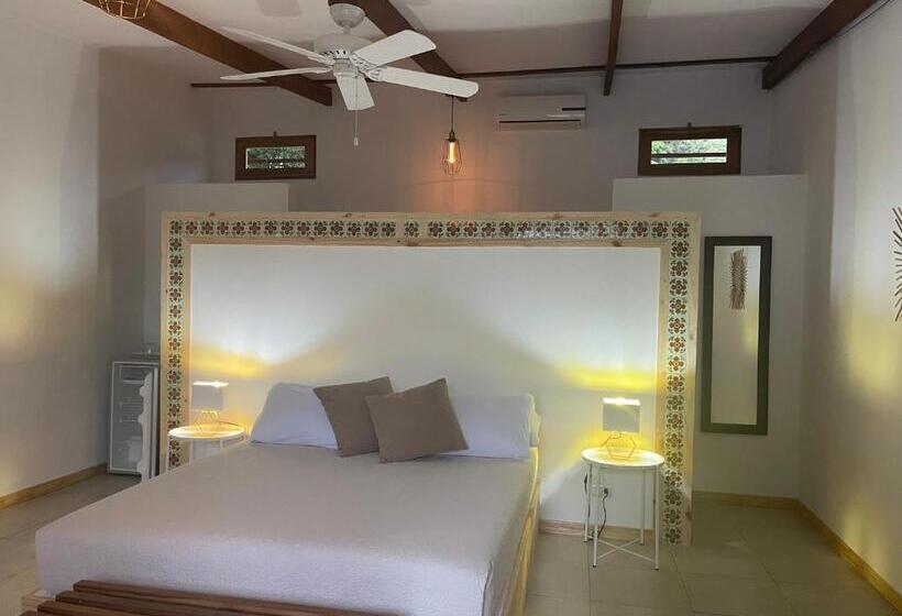 Quarto Deluxe, Indalo Adults Only
