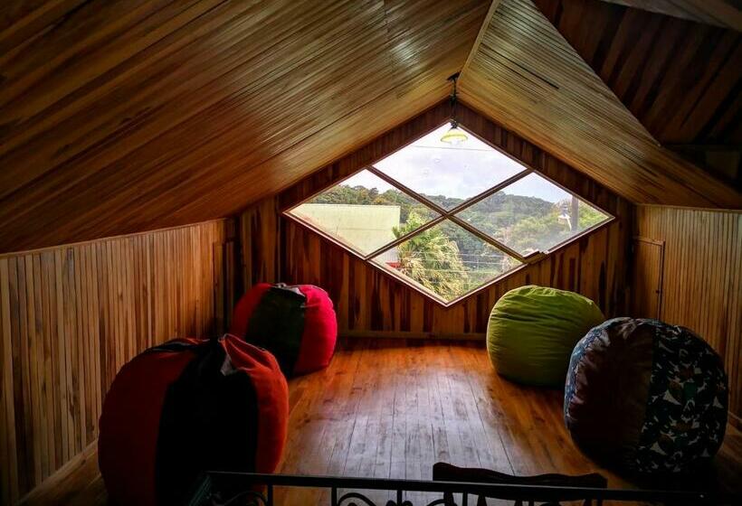 Quarto Familiar, Monteverde Ecolodge