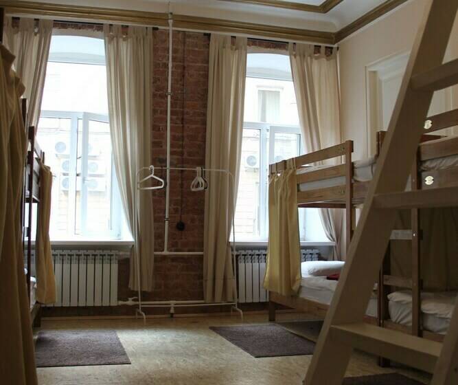 غرفة إقتصادية رباعية, Old Flat Hostel Na Sovetskoy