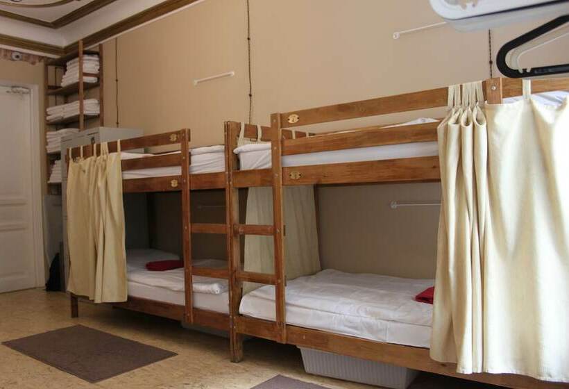 غرفة إقتصادية رباعية, Old Flat Hostel Na Sovetskoy