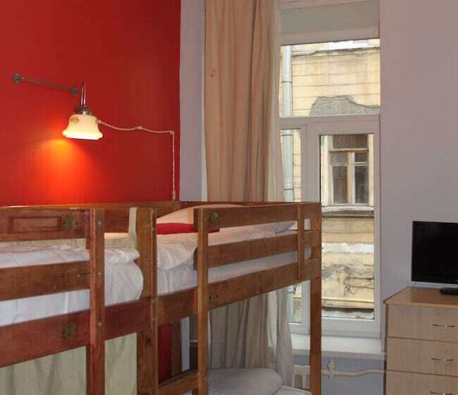 غرفة إقتصادية رباعية, Old Flat Hostel Na Sovetskoy