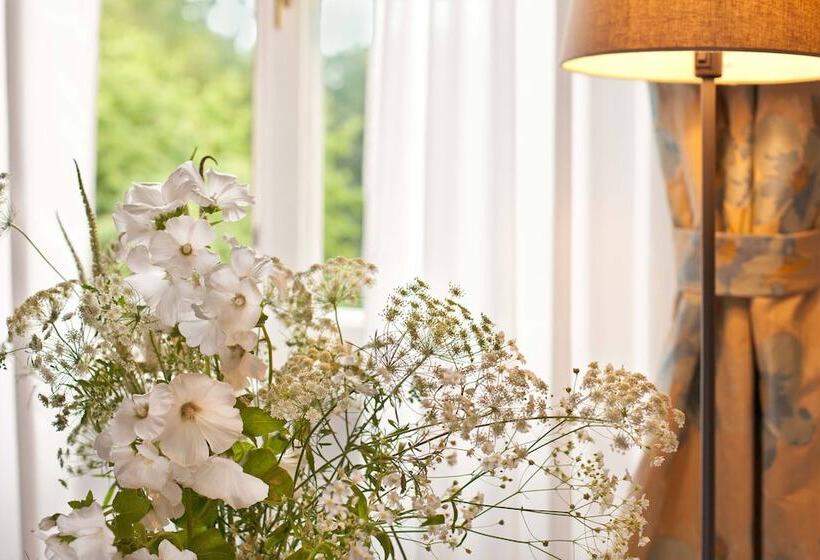 컴포트 룸, Schlosshotel Ziethen