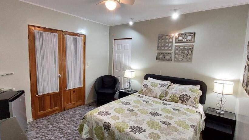 Семейный Номер, Vista Canyon Inn