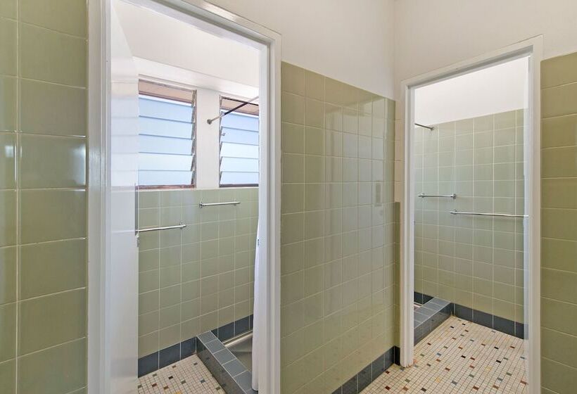 Quarto Economy Banheiro Compartilhado, Prince Of Wales