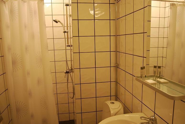 Номер Deluxe, Vilan I Orbaden