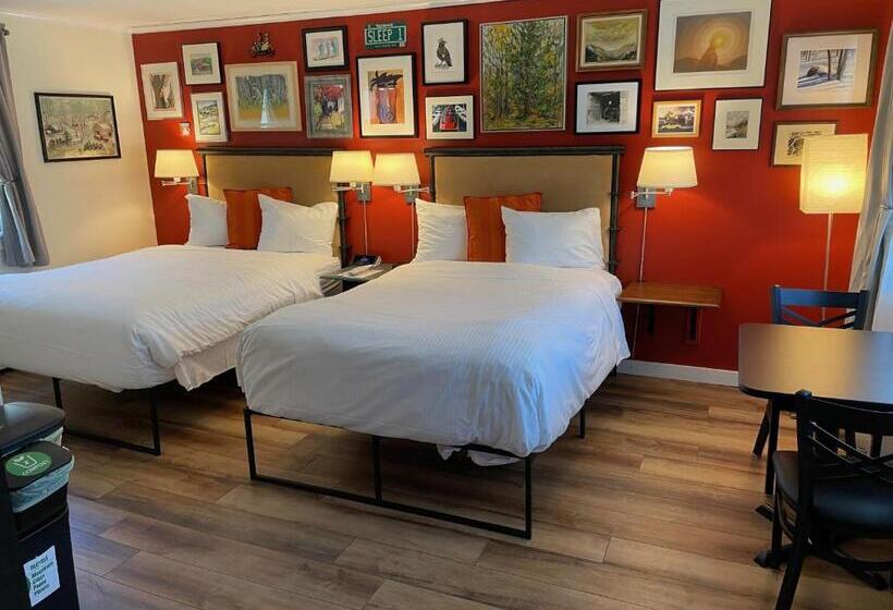Номер Стандарт, Sleep Woodstock Motel