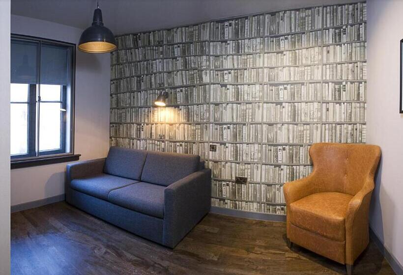סוויטה דלוקס, Abel Heywood Boutique