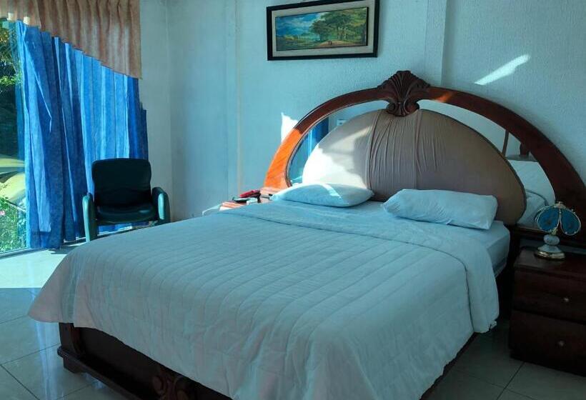 Номер Deluxe Одноместный, La Cascada   Lago Agrio