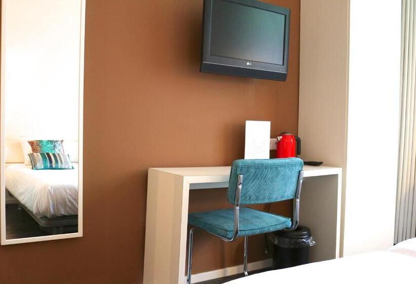 Классический Номер, Saillant Hotel Maastricht City Centre   Auping Hotel Partner