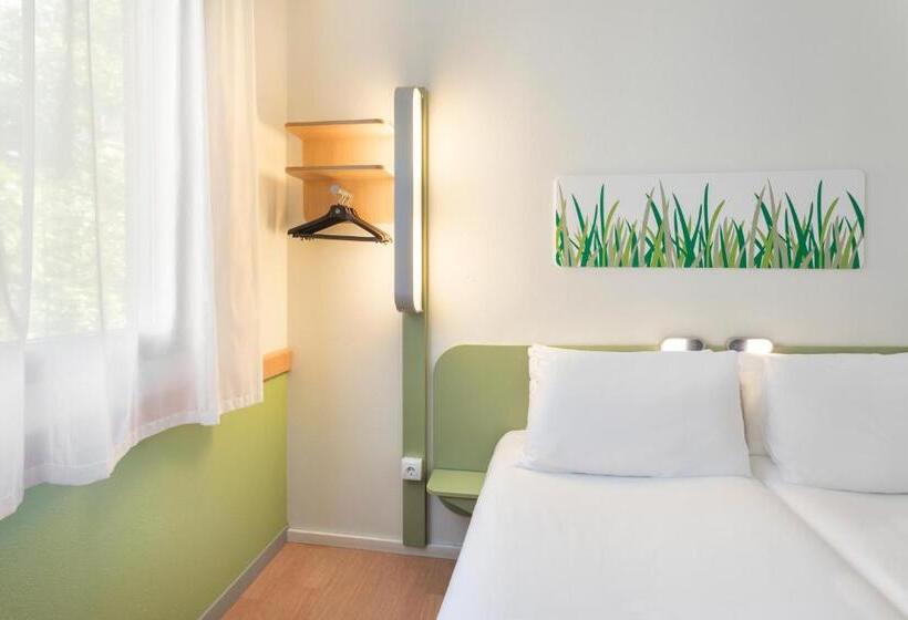 Номер Стандарт, B&b Hotel Zaragoza Plaza Mozart