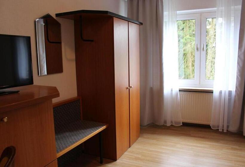 Номер Basic, Berghof Wasserkuppe & Gästehaus Fuldaquelle