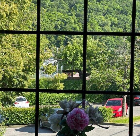 1 Bedroom Apartment Lake View, Green Seeblick Hotel Am See