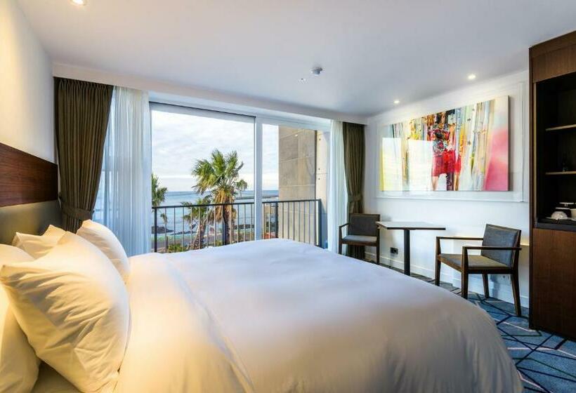 Номер Superior Вид на Море, Aguila Hotel Jeju Oceano Suite