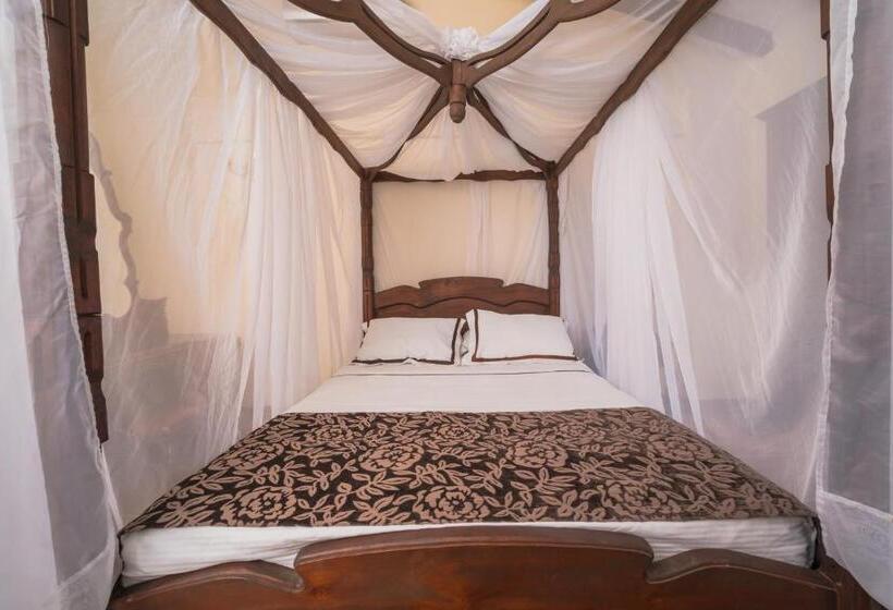 Номер Стандарт с Балконом, Nueva Granada Hotel Colonial  Centro Histórico