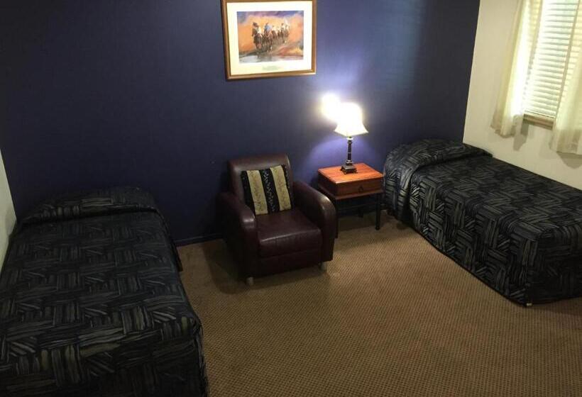 패밀리 룸, Criterion Hotel Motel Rockhampton