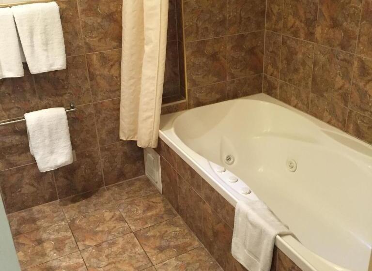 스탠다드 룸 킹사이즈 침대, Criterion Hotel Motel Rockhampton