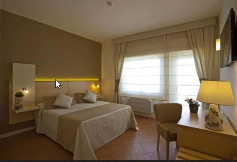 Полулюкс, Grand Hotel Santa Maria