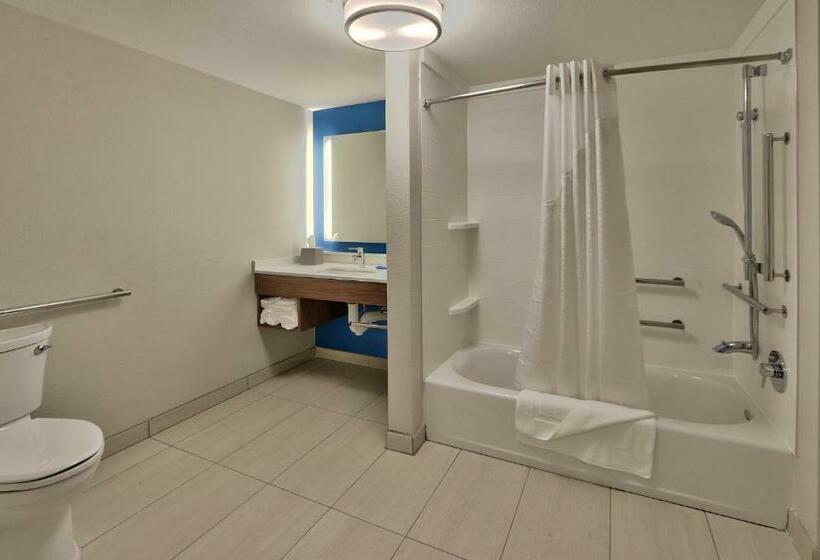 سوئیت برای معلولان, Holiday Inn Express & Suites   Roswell, An Ihg