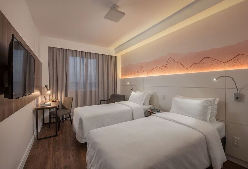 Номер Премиум, Intercity Cidade Baixa