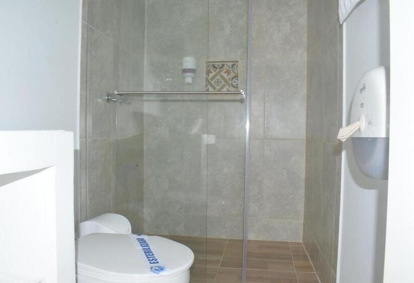 Quarto Familiar, Parque De Los Arrieros