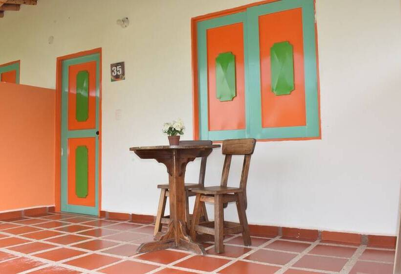 Quarto Familiar, Parque De Los Arrieros
