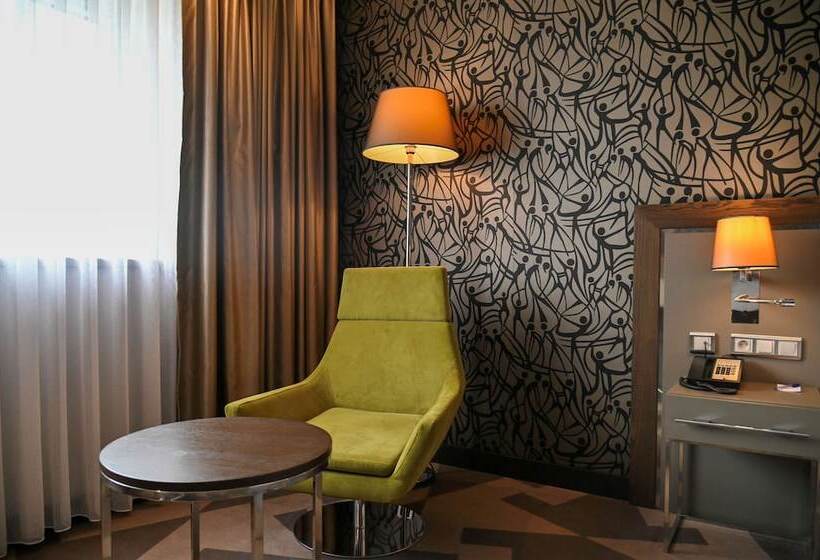 高级大房间, Radisson Blu Hotel, Abidjan Airport