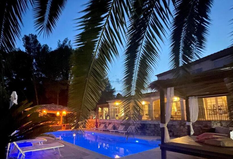 Номер Deluxe, B&b Le Mas Du Galoubet