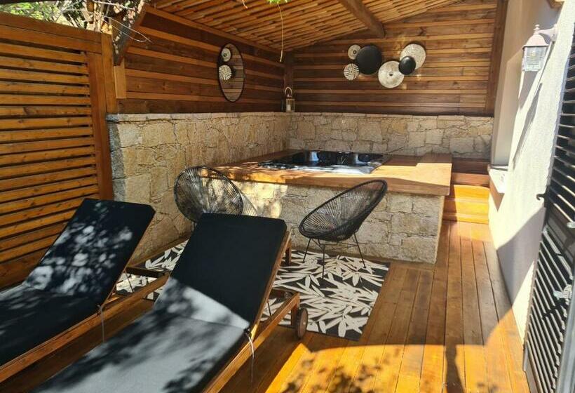 سوئیت با تخت بزرگ, Chambre D Hôte Casa Maredda