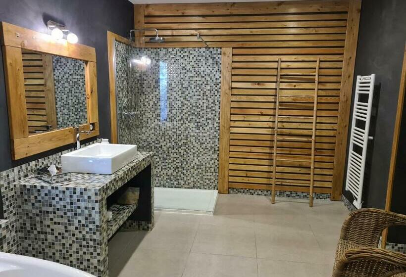 سوئیت با تخت بزرگ, Chambre D Hôte Casa Maredda
