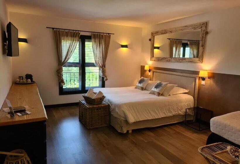 اتاق بزرگ با دسترسی به اسپا, Chambre D Hôte Casa Maredda