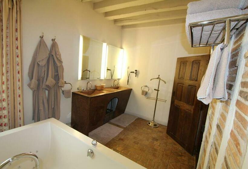 سوییت لوکس, Demeure Des Vieux Bains