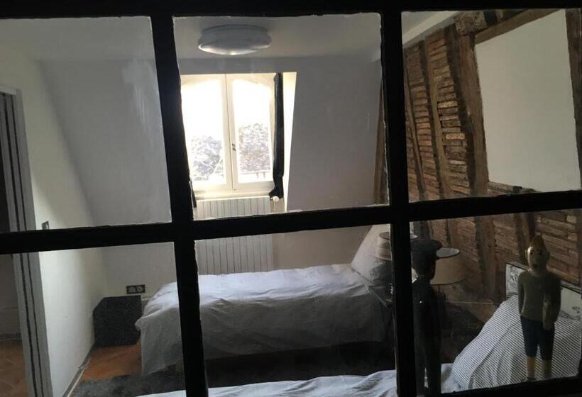 سوئیت 2 خوابه, Demeure Des Vieux Bains