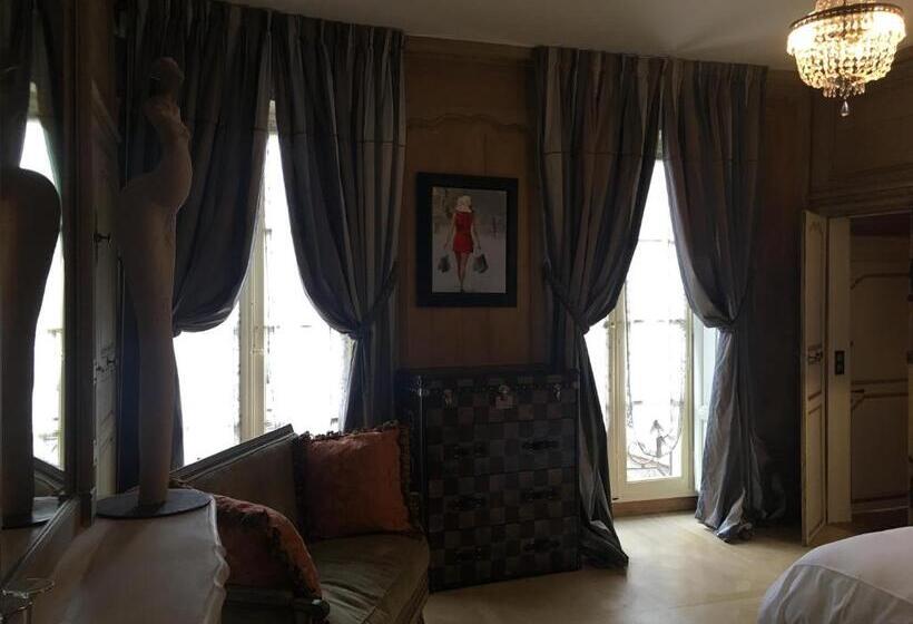 اتاق راحتی سه تخته, Demeure Des Vieux Bains