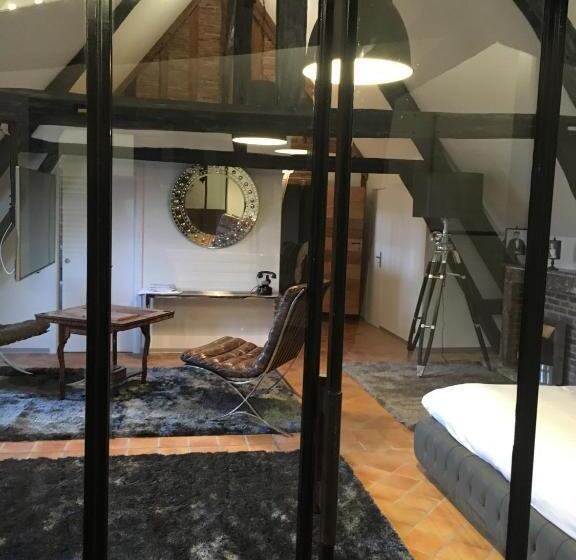 سوئیت 2 خوابه, Demeure Des Vieux Bains