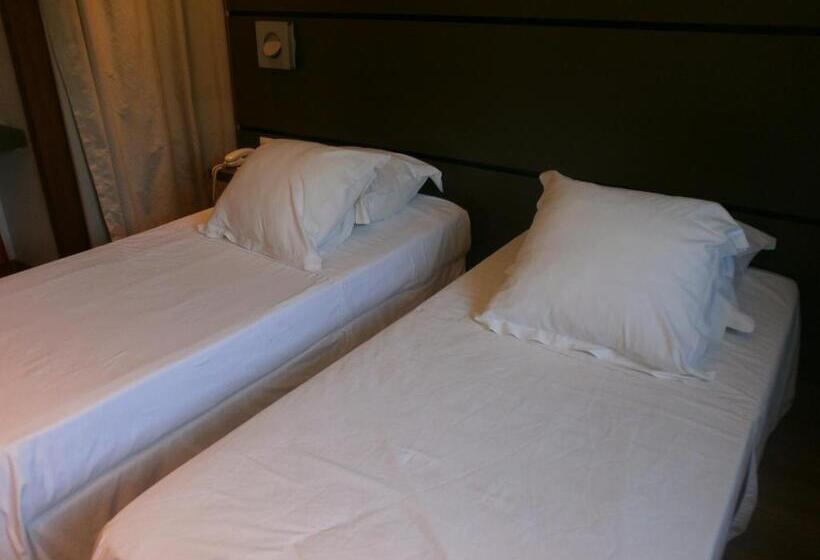 Standard Room, Hôtel Bor